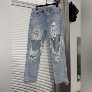American Eagle ripped “90s boyfriend” style jeans